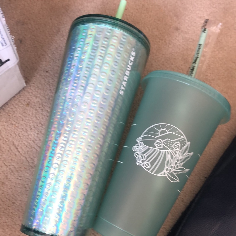 Starbucks Teal Tumbler/ tumbler has a crackonside - Picture 4 of 4
